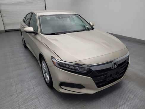 Used 2018 Honda Accord LX image 13