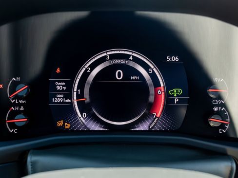 Used 2024 Lexus LX 600 F Sport AWD/4WD image 96