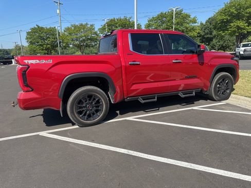 Used 2023 Toyota Tundra Limited w/ TRD Off-Road Package AWD/4WD image 18