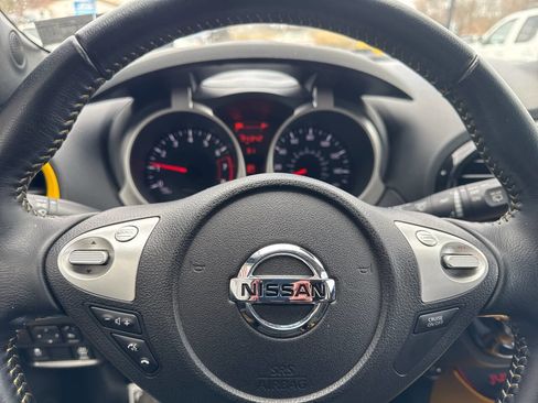 Used 2016 Nissan Juke SV image 36