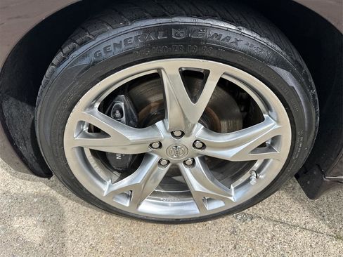 Used 2010 Nissan 370Z Touring w/ Sport Pkg RWD image 27