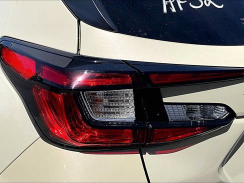 New 2026 Subaru Crosstrek 2.5i Limited AWD/4WD image 15