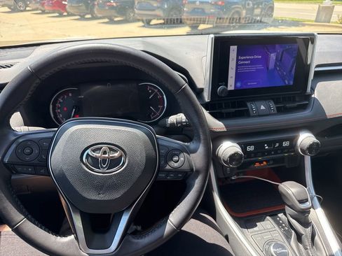 Used 2024 Toyota RAV4 Adventure AWD/4WD image 18