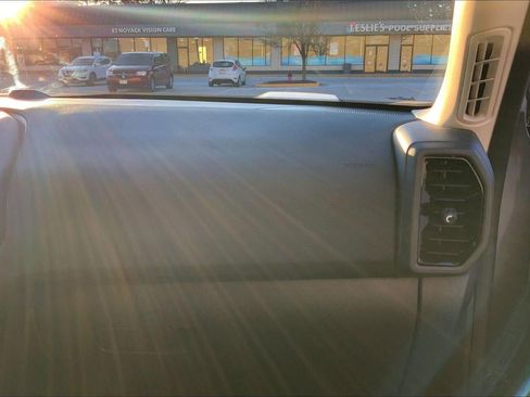 Used 2024 Ford Bronco Sport Outer Banks w/ Tech Package image 16