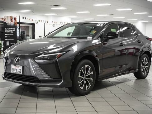 Used 2025 Lexus RZ 300e w/ Accessory Package (Z2) FWD image 2