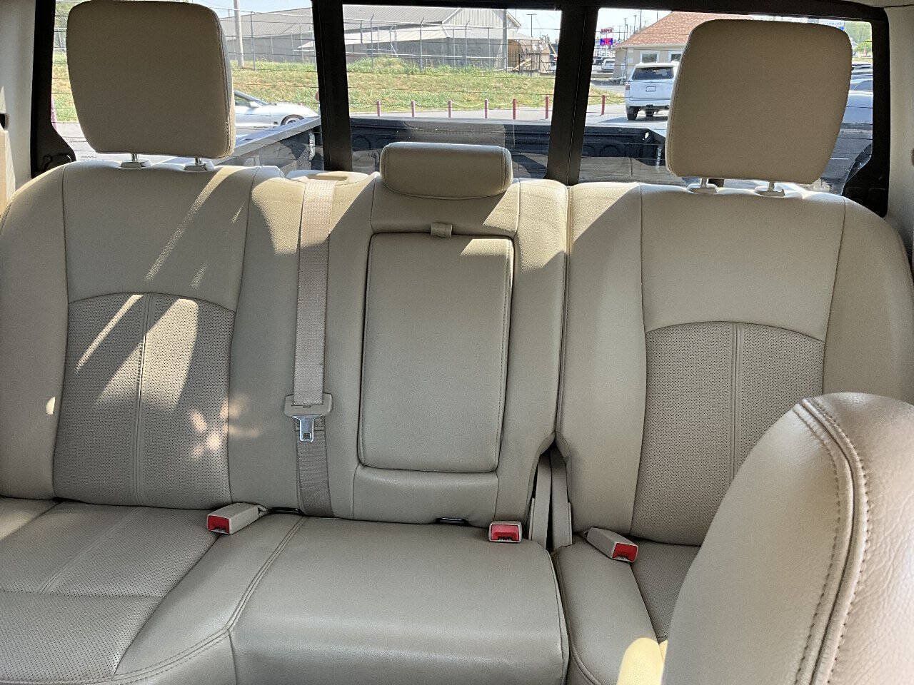 Used 2018 RAM 3500 Laramie AWD/4WD image 11