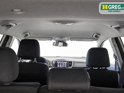 Used 2022 Kia Sportage LX FWD image 16