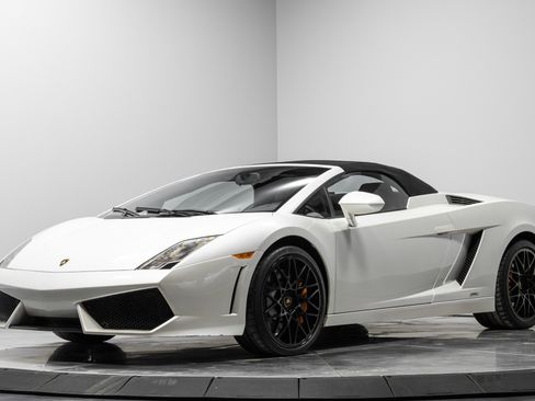 Used 2010 Lamborghini Gallardo LP 560-4 image 4