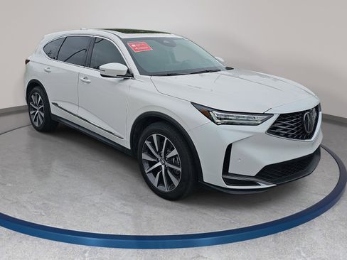 Certified 2025 Acura MDX FWD w/ Technology Package image 3
