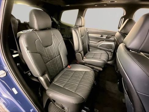 Certified 2025 Kia Telluride SX Prestige X-Line AWD/4WD image 24