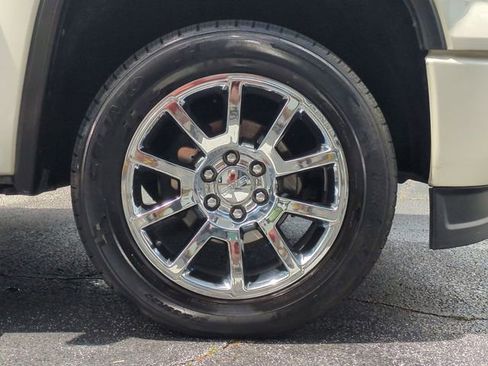 Used 2015 GMC Sierra 1500 Denali w/ Driver Alert Package RWD image 32