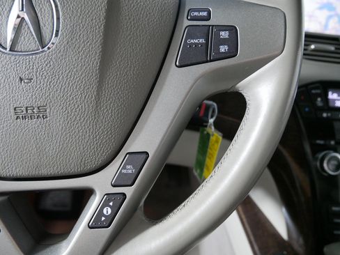 Used 2011 Acura MDX w/ Technology Package AWD/4WD image 28