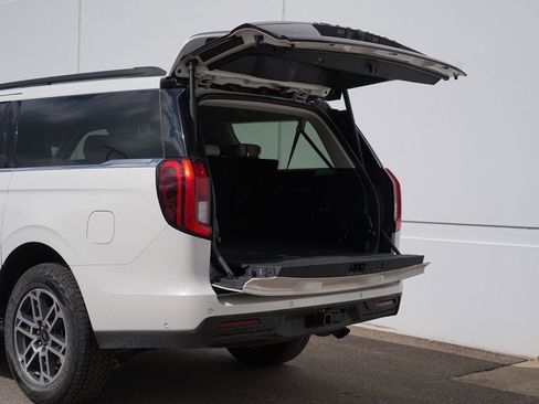 Used 2025 Ford Expedition Max Active image 28