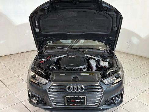 Used 2019 Audi A4 2.0T Premium w/ Convenience Package image 16
