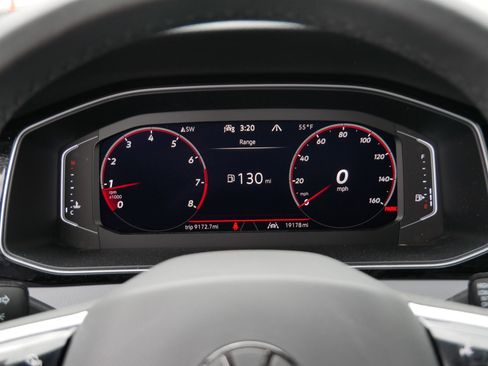 Used 2025 Volkswagen Jetta GLI Autobahn FWD image 20