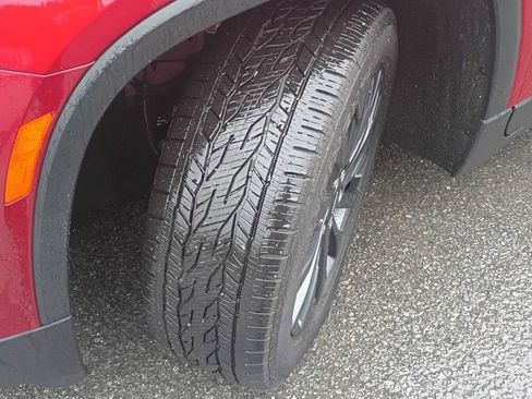 Used 2023 Chevrolet Traverse RS w/ LPO, Floor Liner Package AWD/4WD image 7