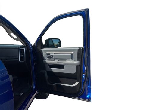 Used 2019 RAM 1500 Classic Warlock w/ Electronics Group image 22