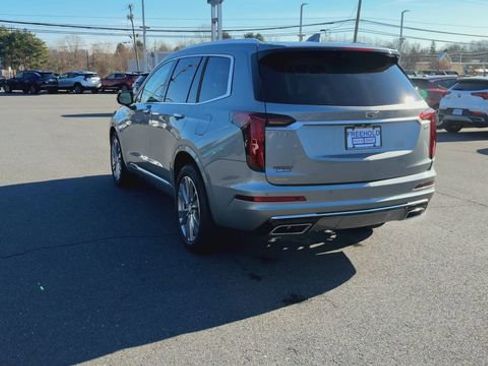 Certified 2023 Cadillac XT6 Premium Luxury image 7