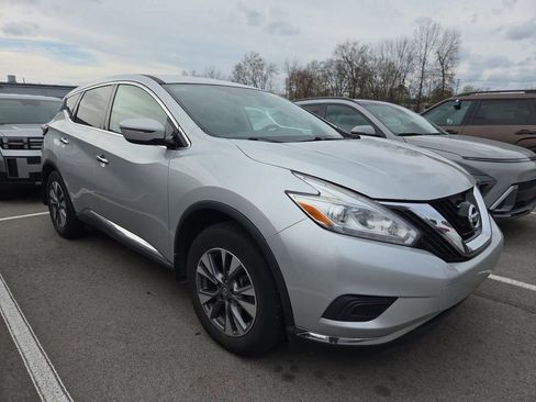 Used 2017 Nissan Murano S w/ Navigation Package image 1