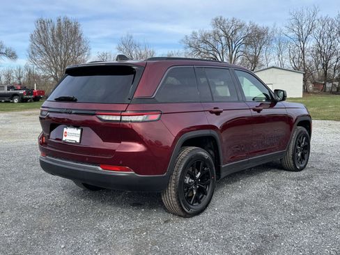 New 2026 Jeep Grand Cherokee Altitude AWD/4WD image 20