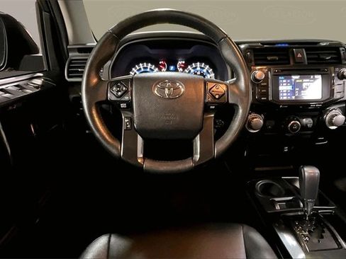 Used 2016 Toyota 4Runner Trail Premium image 19