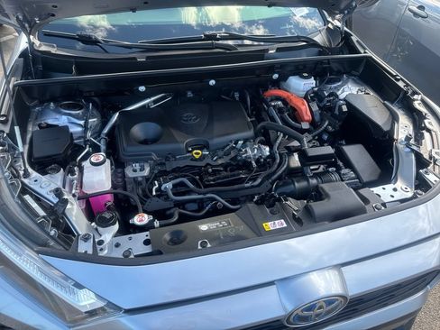 Used 2022 Toyota RAV4 XLE Premium AWD/4WD image 48