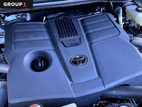 Used 2023 Toyota Tundra Limited image 30