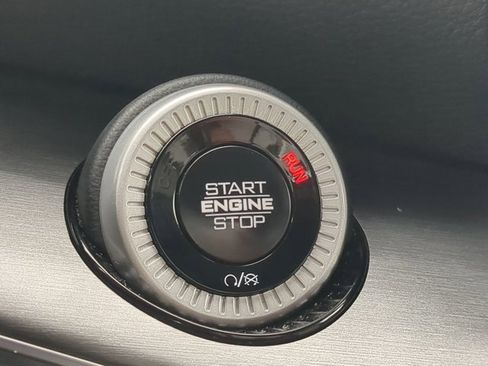 Used 2025 Jeep Wagoneer Series III w/ Premium Group I image 29