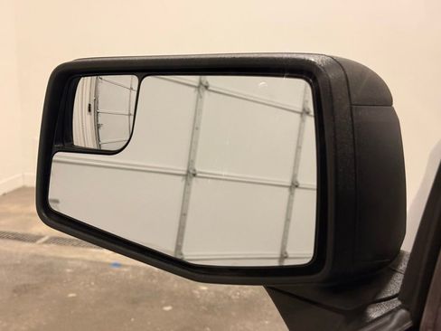 Used 2024 Chevrolet Silverado 1500 Custom image 13