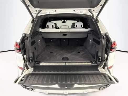 Used 2025 BMW X5 xDrive50e w/ M Sport Package AWD/4WD image 27