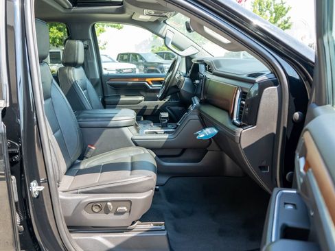 Certified 2023 GMC Sierra 1500 Denali w/ Denali Reserve Package AWD/4WD image 10