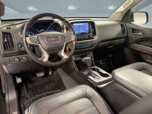 Used 2021 GMC Canyon Denali image 28