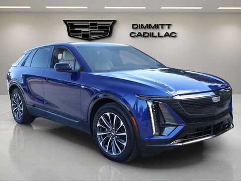 New 2026 Cadillac Lyriq Sport RWD image 3