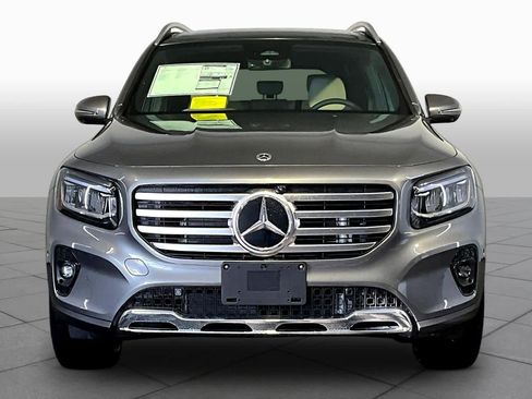 New 2026 Mercedes-Benz GLB 250 4MATIC image 2