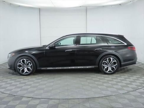 New 2025 Mercedes-Benz E 450 4MATIC All-Terrain Wagon image 8
