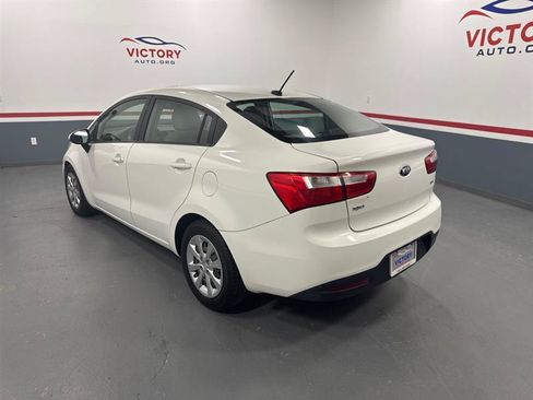 Used 2014 Kia Rio LX w/ Power Package FWD image 4