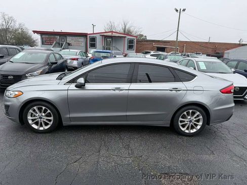 Used 2020 Ford Fusion SE image 8