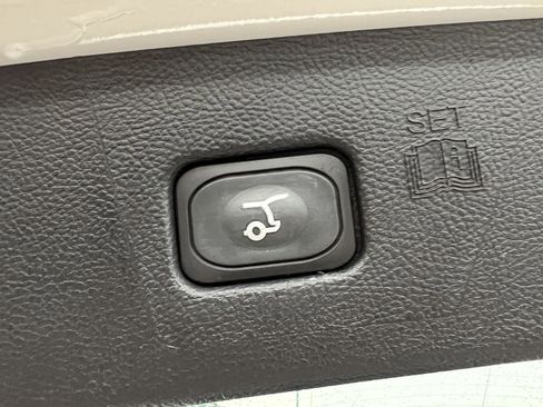 Used 2024 Ford Edge SEL w/ Convenience Package AWD/4WD image 46