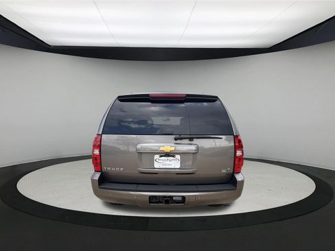 Used 2012 Chevrolet Tahoe LT w/ Luxury Package AWD/4WD image 6