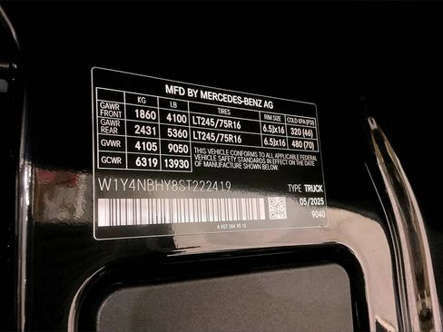 Used 2025 Mercedes-Benz Sprinter 2500 image 23