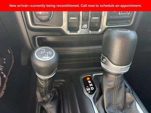 Used 2023 Jeep Wrangler Unlimited w/ Sun & Screen Package AWD/4WD image 9