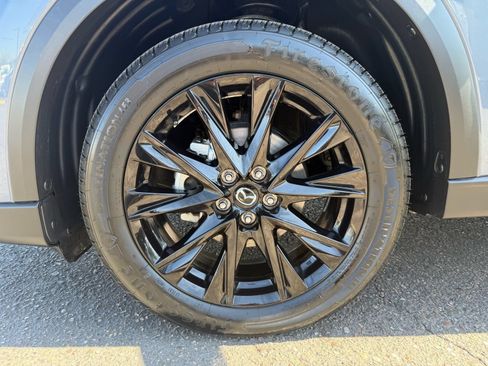 Used 2025 MAZDA CX-5 Carbon Edition AWD/4WD image 11