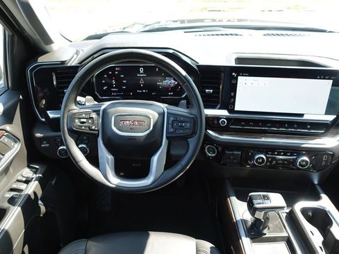 Used 2024 GMC Sierra 1500 Elevation w/ Elevation Premium Package AWD/4WD image 40