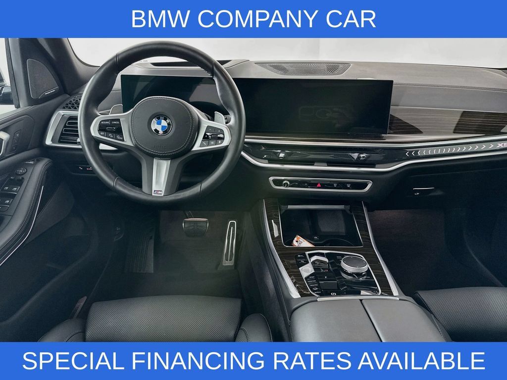 Used 2026 BMW X5 xDrive40i w/ M Sport Package AWD/4WD image 28