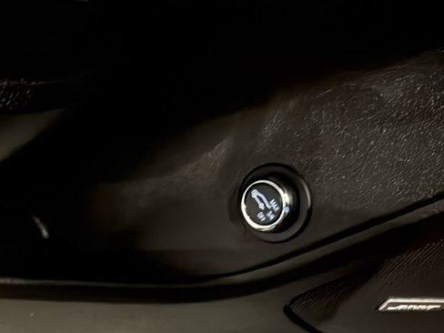 Used 2019 Chevrolet Blazer RS image 25