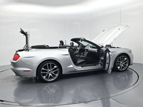 Used 2015 Ford Mustang GT Premium w/ Equipment Group 401A RWD image 63