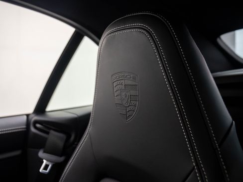 New 2026 Porsche 911 Carrera 4S image 30