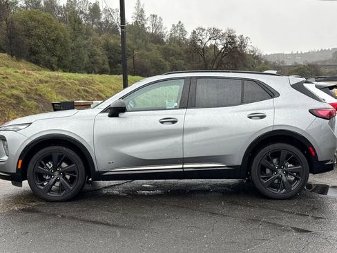 Used 2025 Buick Envision Sport Touring image 6