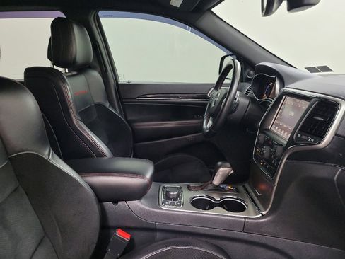 Used 2017 Jeep Grand Cherokee Trailhawk AWD/4WD image 21