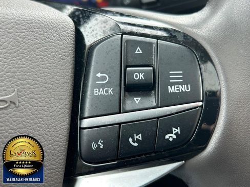 Used 2022 Ford Explorer Platinum w/ Class IV Trailer Tow Package image 11